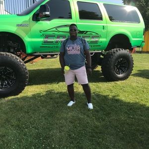 Meet your Posher, Jeffery